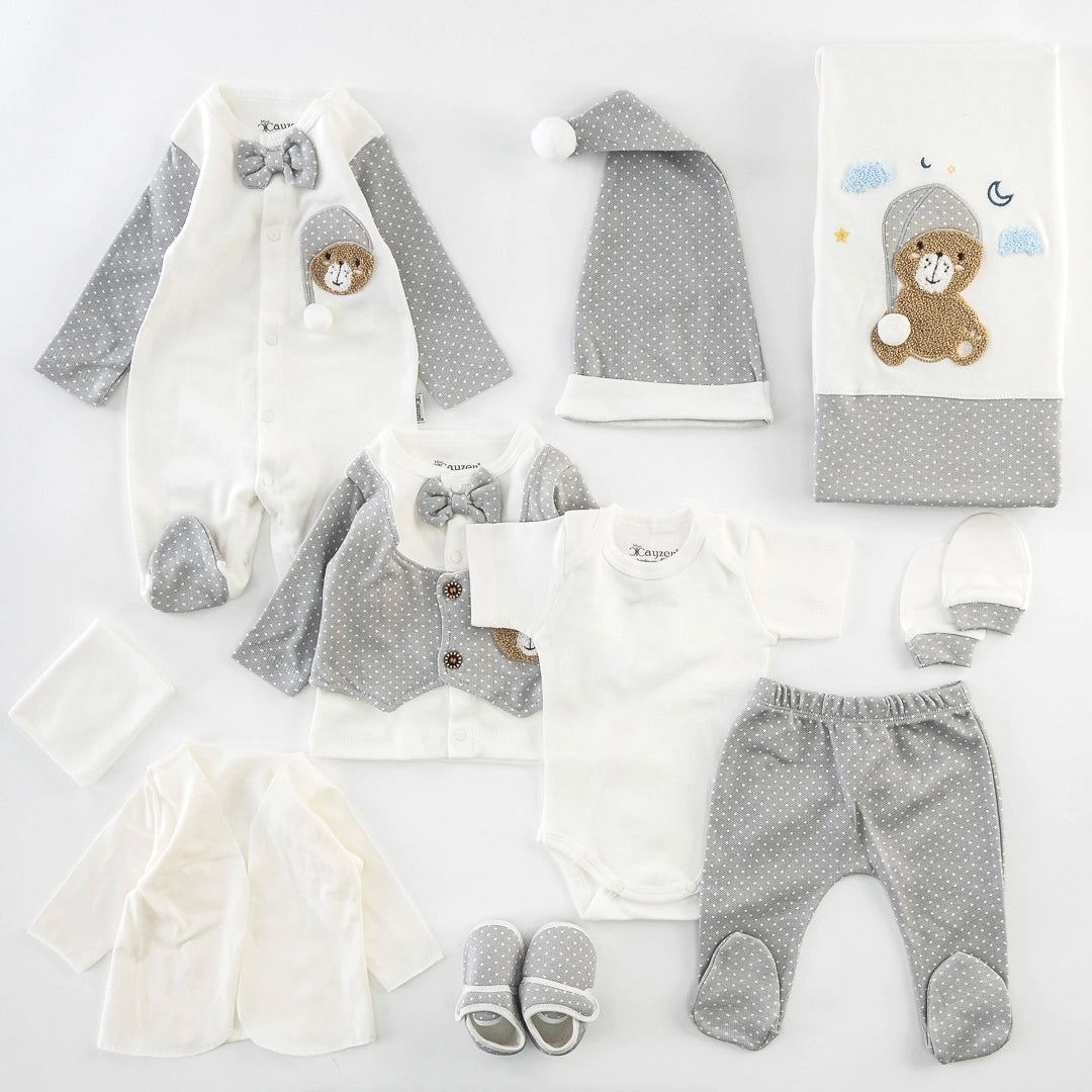 Ensemble naissance garçon 10 pièces en coton bio certifié OEKO-TEX taille 0-3 mois