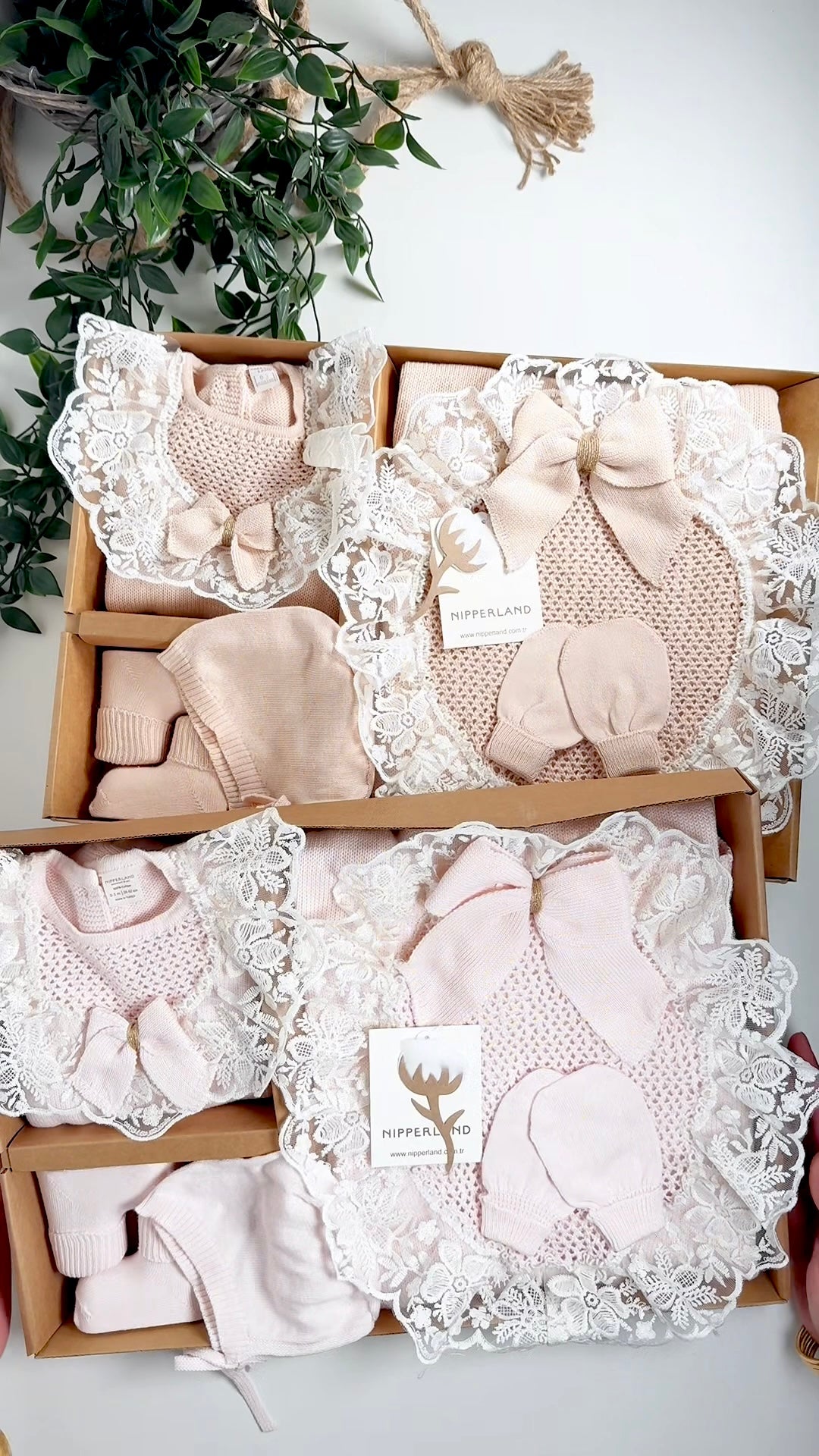 [Gamme Premium] Ensemble naissance bébé fille taille (0-3 mois) rose