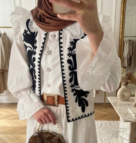 [Premium]  Gilet sans manche brodé - blanc