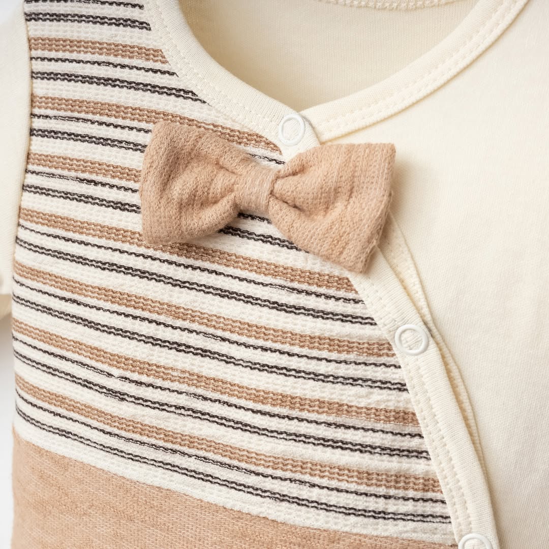 [Premium] Ensemble naissance garçon 100% coton bio beige - 8 pièces – 0-3 mois