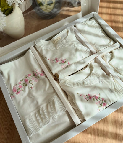 [Gamme Premium] Ensemble bébé fille 5 pièces – Blanc, coton bio (0-3 mois) ou (3-6 mois)