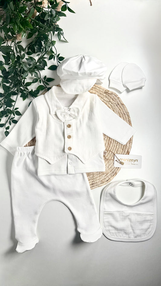 Ensemble naissance garçon blanc 0-3 mois en coton premium – Haut, pantalon, casquette, gants et bavoir