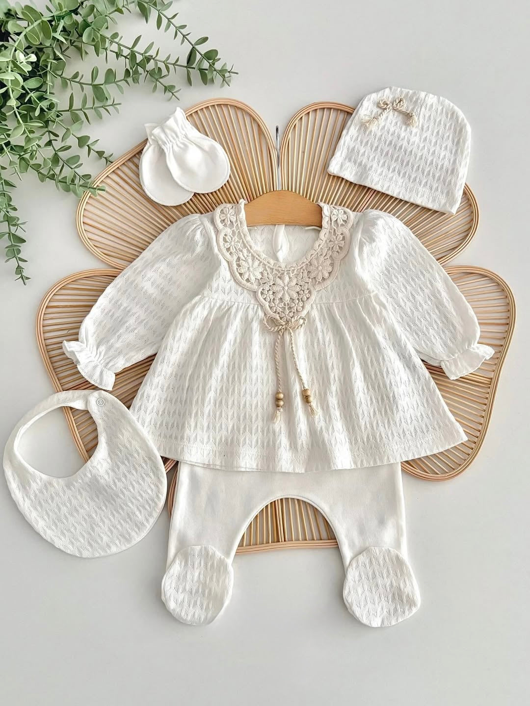 [Gamme Premium] Ensemble bébé fille 5 pièces – Blanc ou rose (0-3 mois)- coton bio