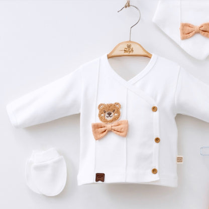[Premium] Ensemble naissance garçon 100% coton bio, couleur pêche – Haut, pantalon, casquette, gants et bavoir – 0-3 mois