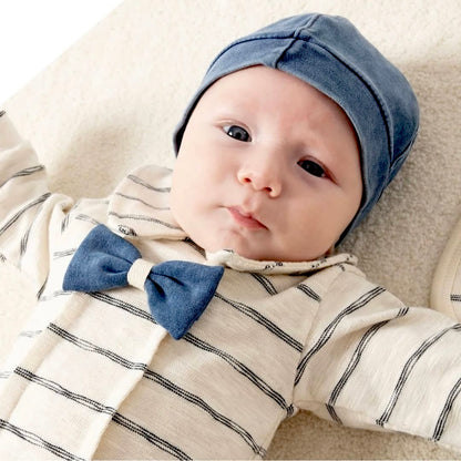 [Premium] Ensemble naissance garçon 100% coton bio bleu/crème – Haut, pantalon, bonnet, gants et bavoir – 0-3 mois