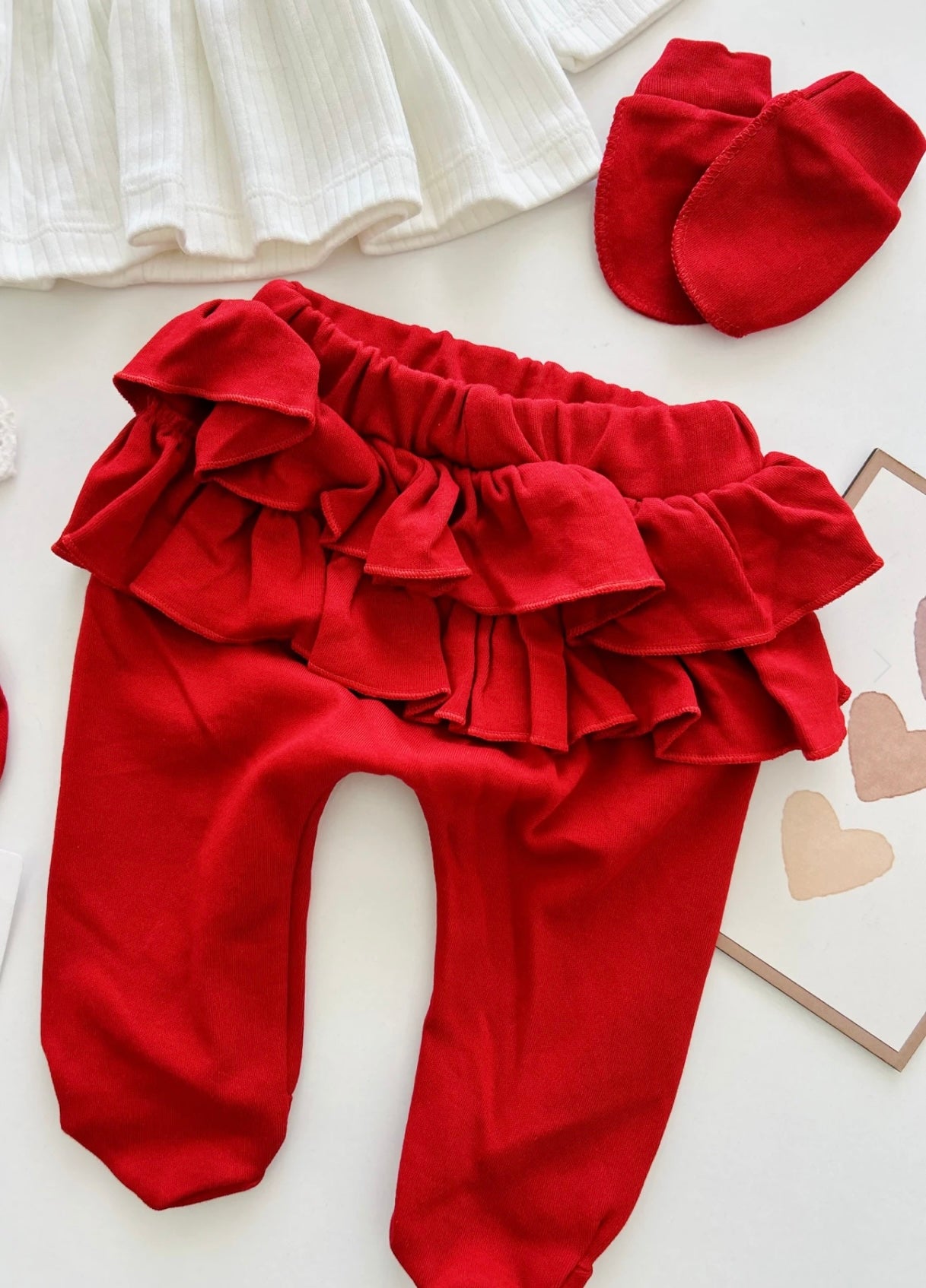 [Gamme Premium] Ensemble bébé fille 5 pièces – Blanc et rouge coton bio (0-3 mois)