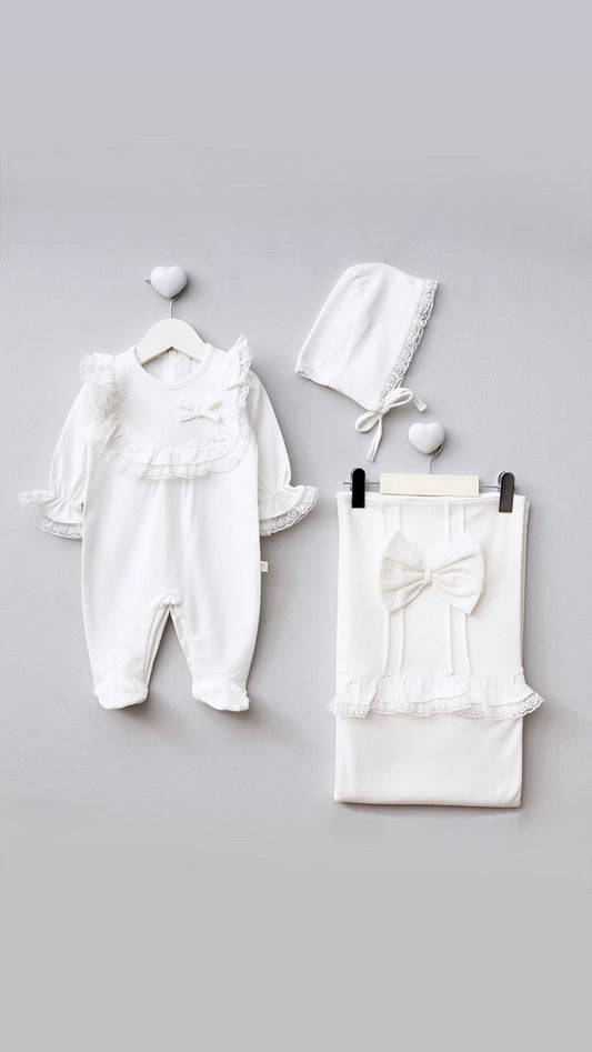 [Gamme Premium] Couverture+ Ensemble bébé fille – blanc, coton bio (0-3 mois)