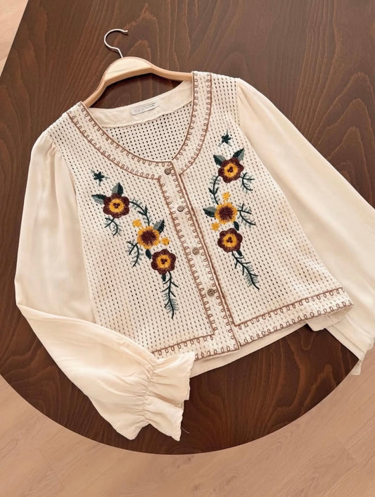 [Premium] chemise crème - manche ballon/fleur - brodée