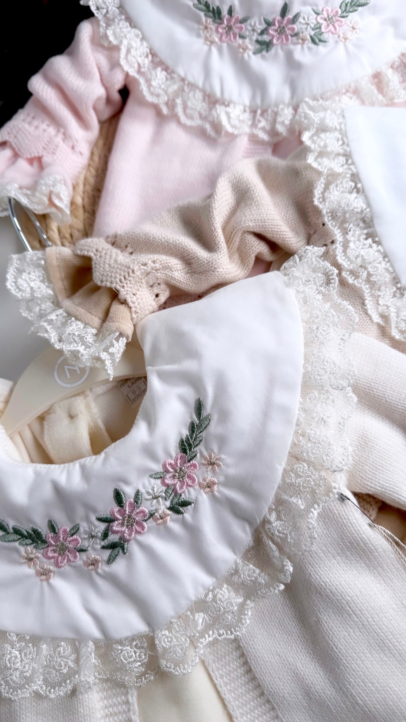 Ensemble naissance fille en coton bio certifié GOTS 