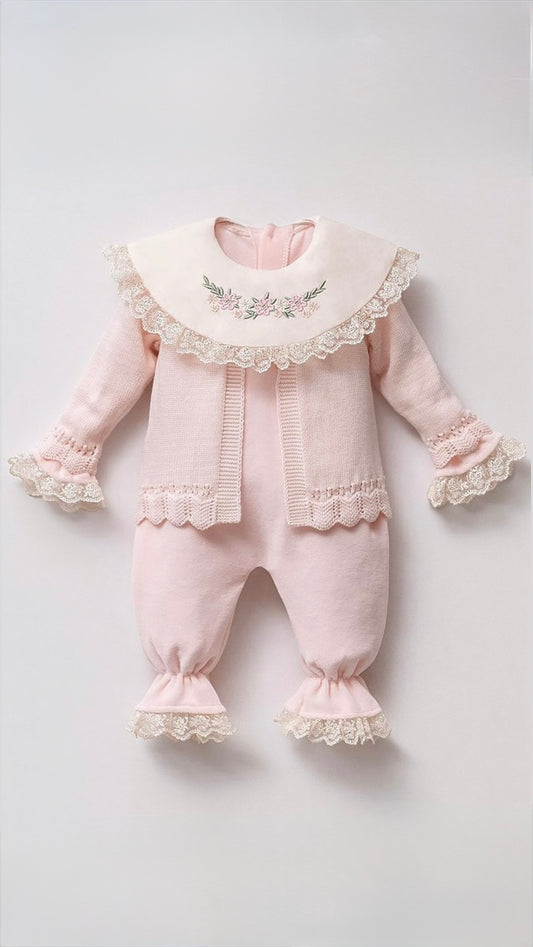 Tenue bebe fille de taille naissance, 0-3 mois, 6 mois, 9mois et 12 mois en coton bio certifié gots