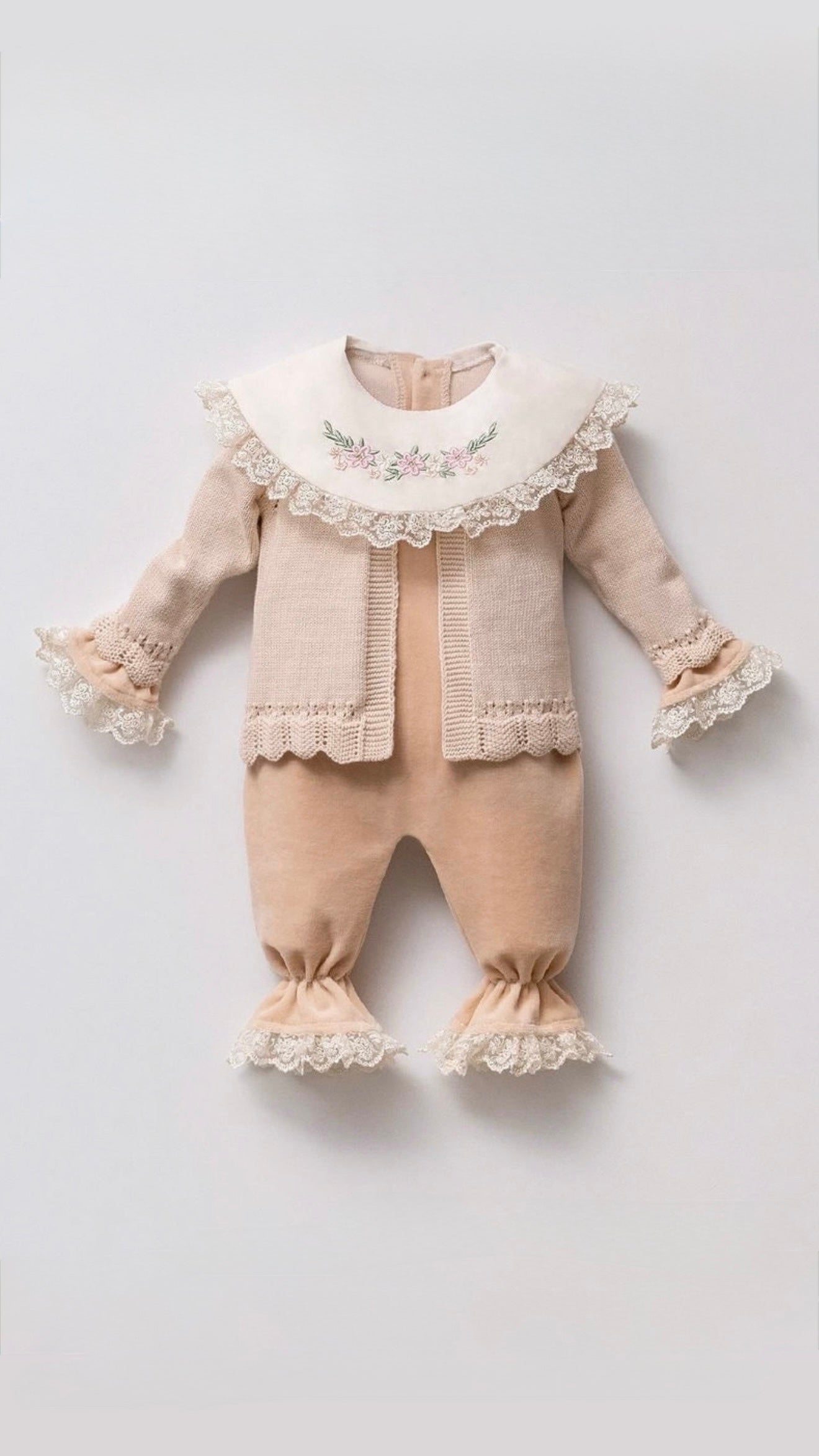 Ensemble naissance bébé fille beige en tricot et velours ultra douxen coton bio certifié gots